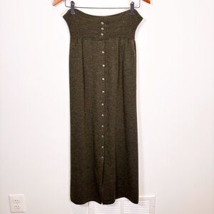 KRISS Swedish Long Knit Skirt